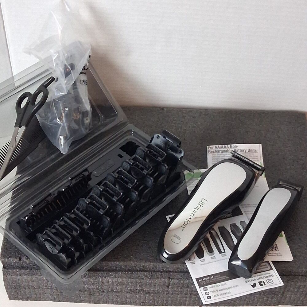 Wahl Lithium Ion Pro Men's Cordless Haircut Kit with Finishing Trimmer